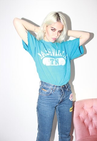 VINTAGE 90S NASHVILLE TURQUOISE USA T-SHIRT