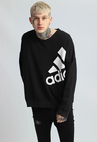 VINTAGE ADIDAS SWEATSHIRT