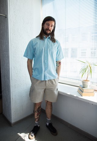VINTAGE 80'S WHITE/BLUE STRIPED SHORT SLEEVED COTTON SHIRT