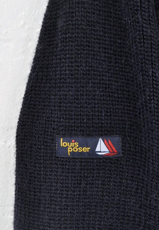 garment image