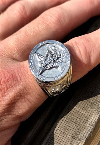 MENS SILVER ST MICHAEL RING SIGNET SOVEREIGN - JEWELRY GIFT