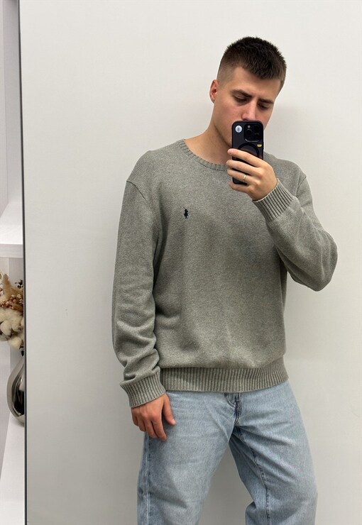 garment image
