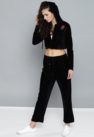 VELVET ROSE PATCH TRACKSUIT IN BLACK