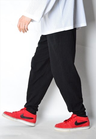VINTAGE UNISEX 90S BLACK SPORTY PANTS