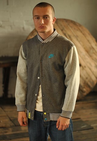 NIKE VARSITY JACKET