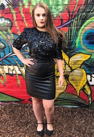 VINTAGE FRANK USHER BLACK SEQUIN TOP - SIZE 10 -12