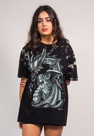 VINTAGE 90'S DRAGON STUDDED GRUNGE BLACK T-SHIRT