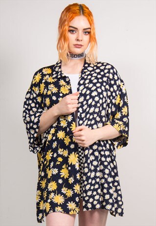 VINTAGE 90'S DAISY PATTERN SHORT SLEEVE SHIRT