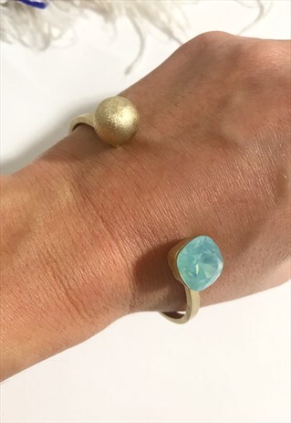 1990'S MINT STONE TORQUE BANGLE