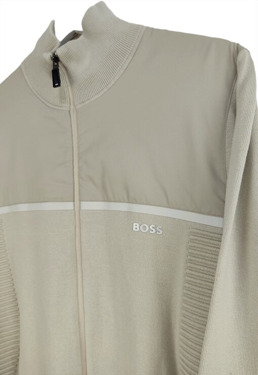 garment image
