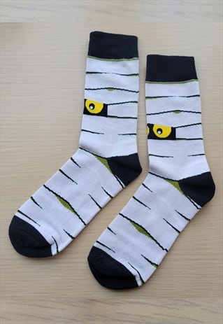 Tree Monster Halloween Pattern Cozy Socks in White