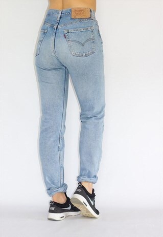 90'S LEVI'S BOYFRIEND FIT 501 STONEWASH JEANS
