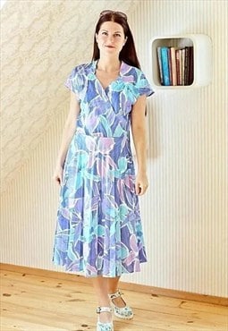 Vintage blue pleated floral dress