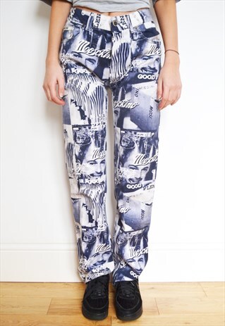 RARE FRANCO MOSCHINO MONOGRAM MOM JEANS