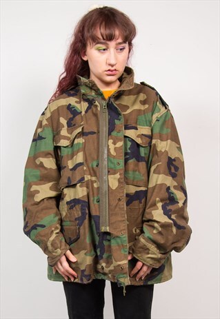 VINTAGE 90'S CAMO ARMY OVERSIZED JACKET