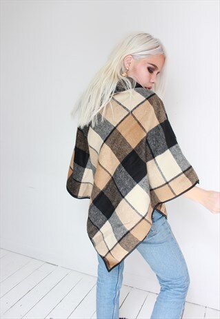 VINTAGE 70S CHECKED TARTAN WOOL PONCHO