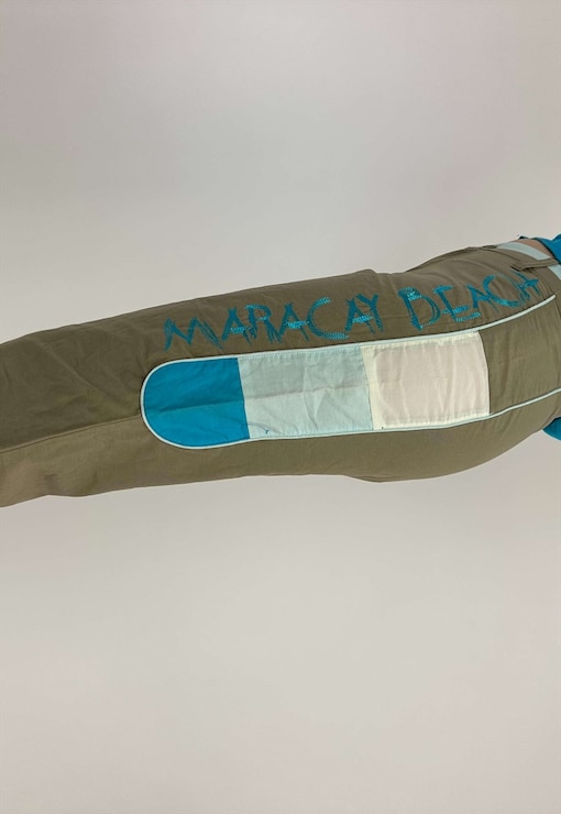 garment image