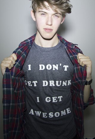ART DISCO 'I DON'T GET DRUNK I GET AWESOME' CHARCOAL T-SHIRT