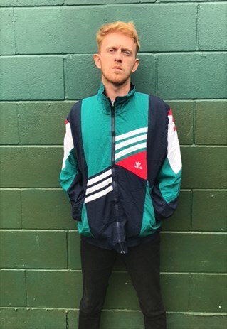 VINTAGE ADIDAS SHELL JACKET