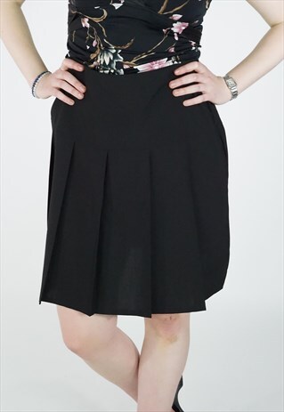 VINTAGE 90S BLACK PLEATED SKIRT
