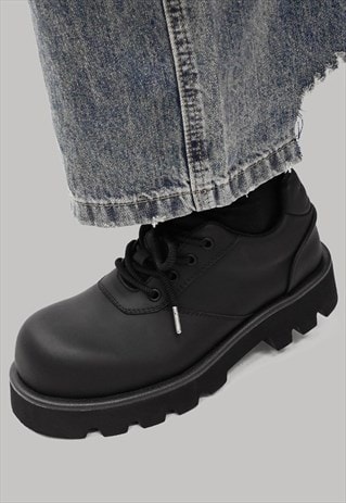 Round toe Derby shoes platform edgy utility brogues in black