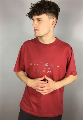 VINTAGE BENETTON RED T SHIRT