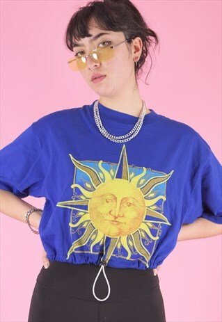 VINTAGE 90S REWORKED CROP TOP IN BLUE WITH SUN PRINT