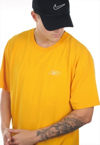 VINTAGE 90S REEBOK SMALL LOGO T SHIRT TEE