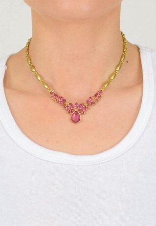 VINTAGE PINK STONE WREATH GOLD TONE CHAIN NECKLACE