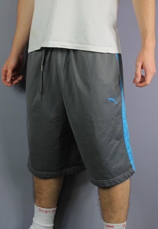 VINTAGE PUMA SHORTS IN GREY WITH POCKETS, EMBROIDERED LOGO A