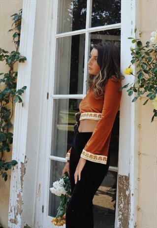RUST VELVET BELL SLEEVE