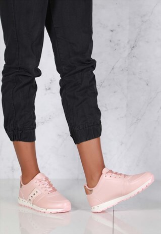 LACE UP STUD DETAIL TRAINER IN PINK