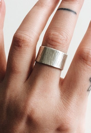 STERLING SILVER BAND CHUNKY RING