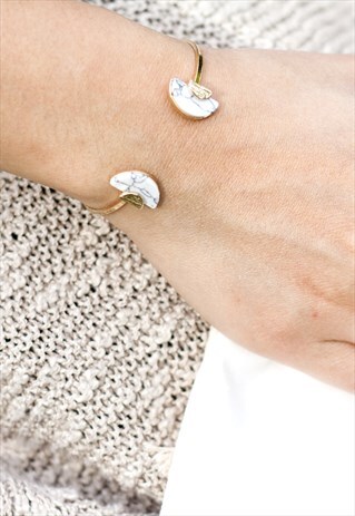 HALF MOON WHITE MARBLE STONE OPEN BRACELET