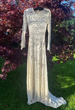 20's Vintage Cream Delicate Lace Long Sleeve Wedding Dress