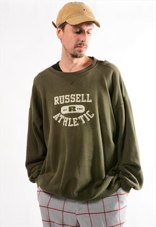 VINTAGE RUSSELL ATHLETIC SWEATSHIRT.