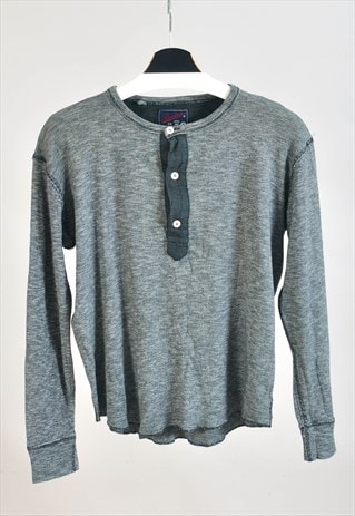 VINTAGE 00S LONG SLEEVE TOP IN GREY