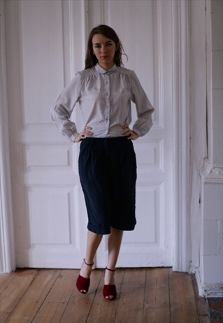 VINTAGE 80'S NAVY SHORTS