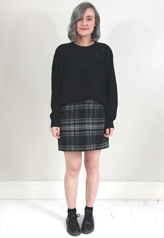 VINTAGE 80'S BLACK EMBELLISHED BEADED JUMPER