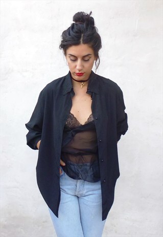 VINTAGE BLACK SHIRT