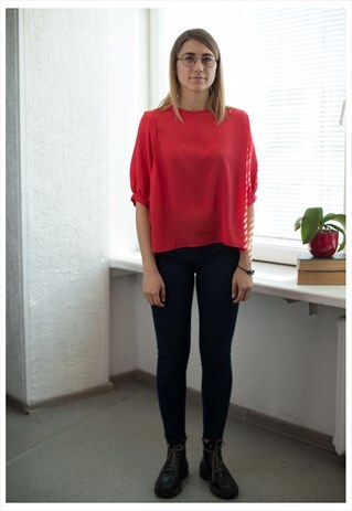 VINTAGE 70'S MINIMAL RED SHORT SLEEVED WIDE BLOUSE