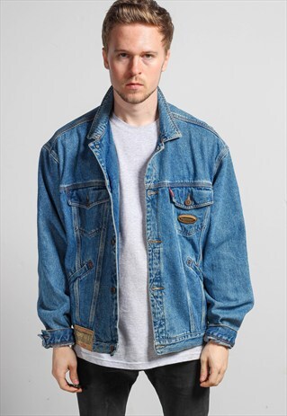 VINTAGE DENIM JACKET