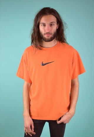 VINTAGE 90'S NIKE T-SHIRT