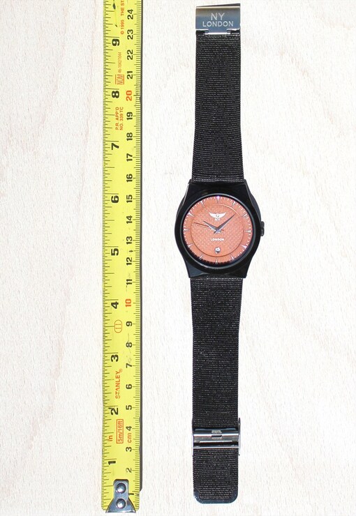 garment image