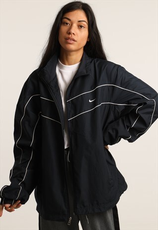 VINTAGE NIKE LIGHTWEIGHT JACKET