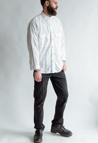 VINTAGE 90S OVERSIZED WHITE SHIRT