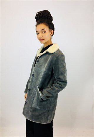 VINTAGE GREY SHEARLING COAT