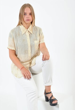 VINTAGE SHORT SLEEVE BEIGE SHIRT IN FLOWER PRINT