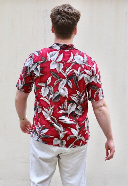garment image