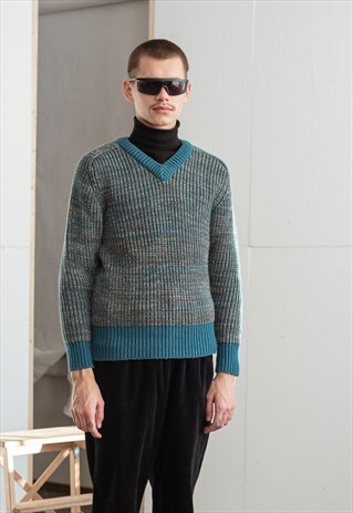 VINTAGE 80S V-NECK HEAVYWEIGHT KNIT JUMPER IN BLUE AND BROWN